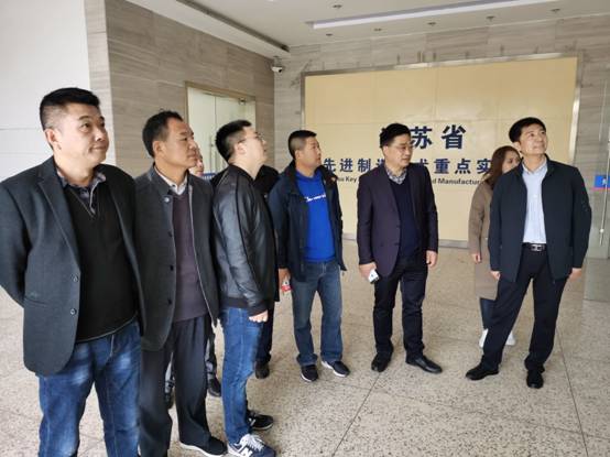 说明: C:\Documents and Settings\Administrator\桌面\86校友返校新闻稿+照片\86校友返校\QQ图片20191123153602.jpg